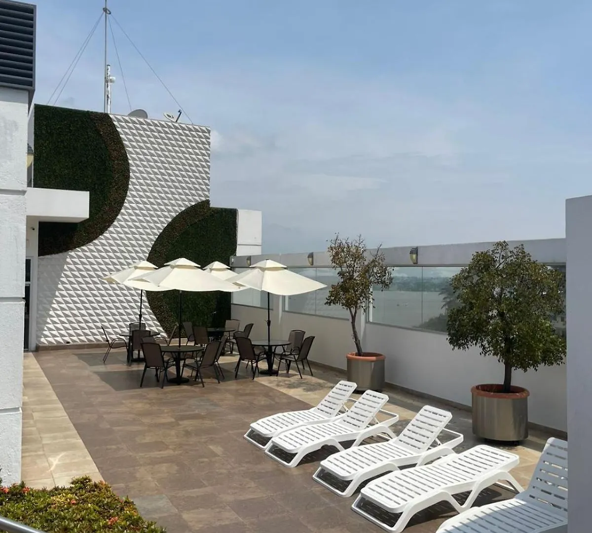 Departamento En Puerto Santa Ana Daire Guayaquil 0*,