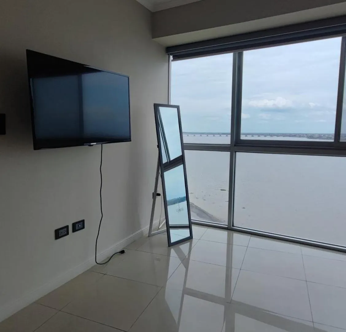 Departamento En Puerto Santa Ana Daire Guayaquil